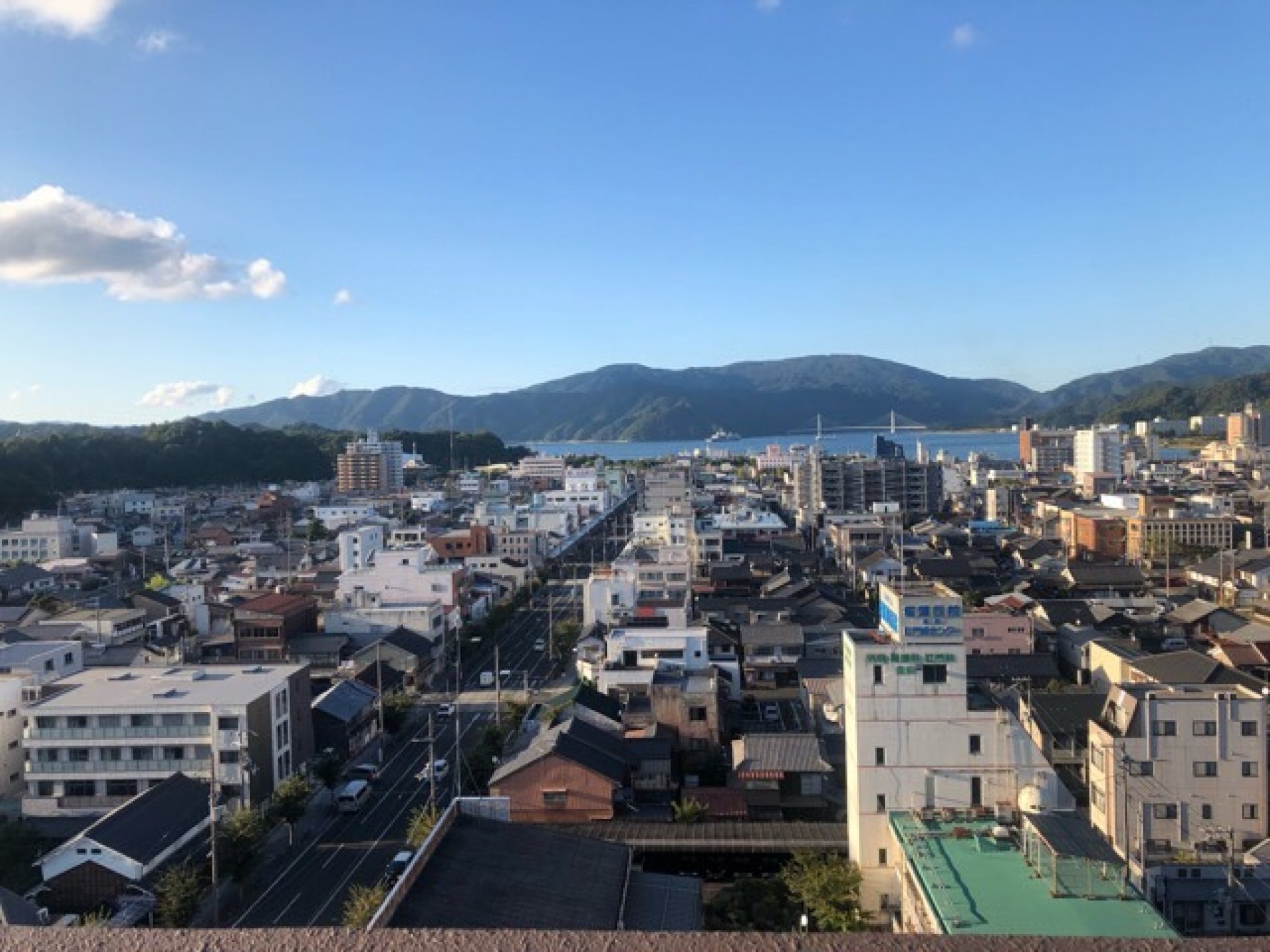 メインビジュアル1